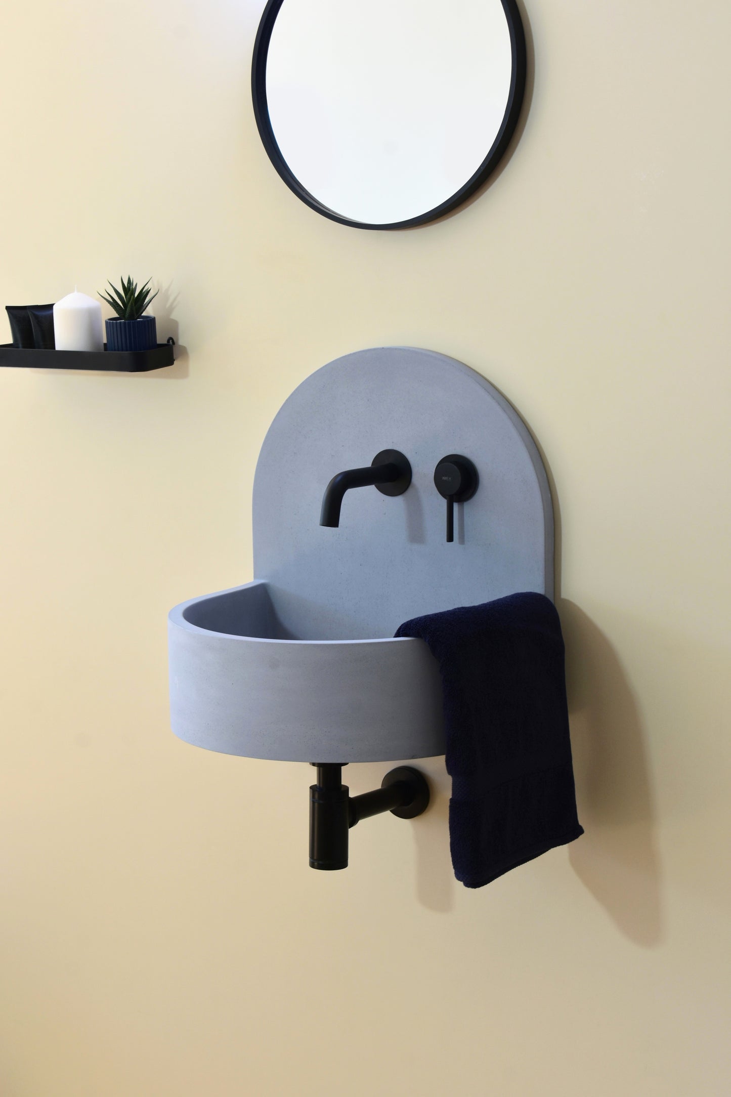 WALL MOUNT CONCRETE BASINS