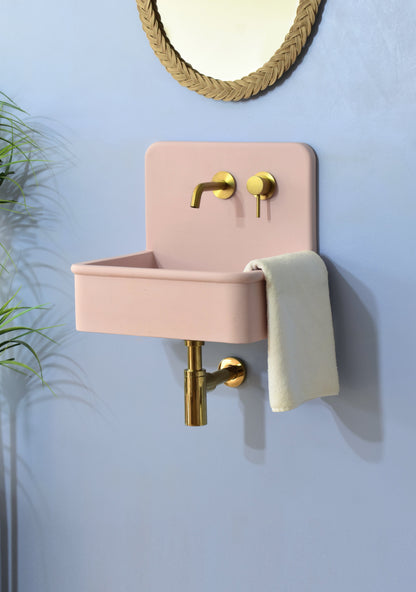 Handmade concrete wall-hung basin Dama Pink — KreaConcrete