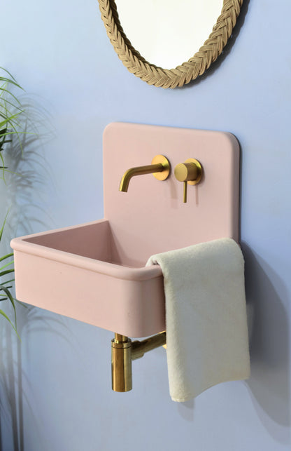 Handmade concrete wall-hung basin Dama Pink — KreaConcrete