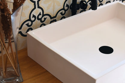 Handmade concrete countertop basin Mare — KreaConcrete