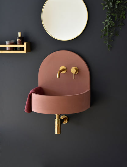 Handmade concrete wall-hung basin Amber Red Iron — KreaConcrete