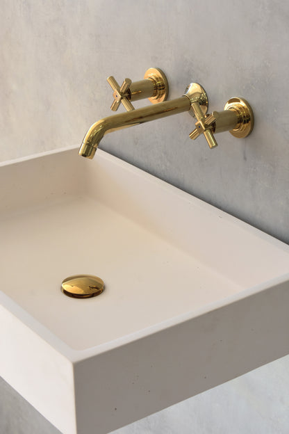 Handmade concrete wall-hung basin Mare mural — KreaConcrete
