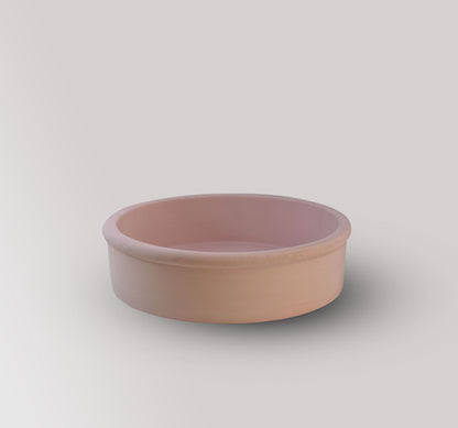 Lavabo de hormigón artesanal sobre encimera Duna — KreaConcrete