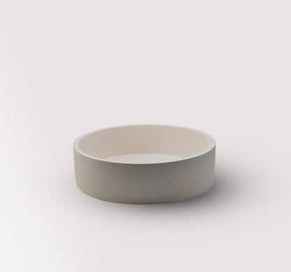 Lavabo de hormigón artesanal sobre encimera Eos — KreaConcrete