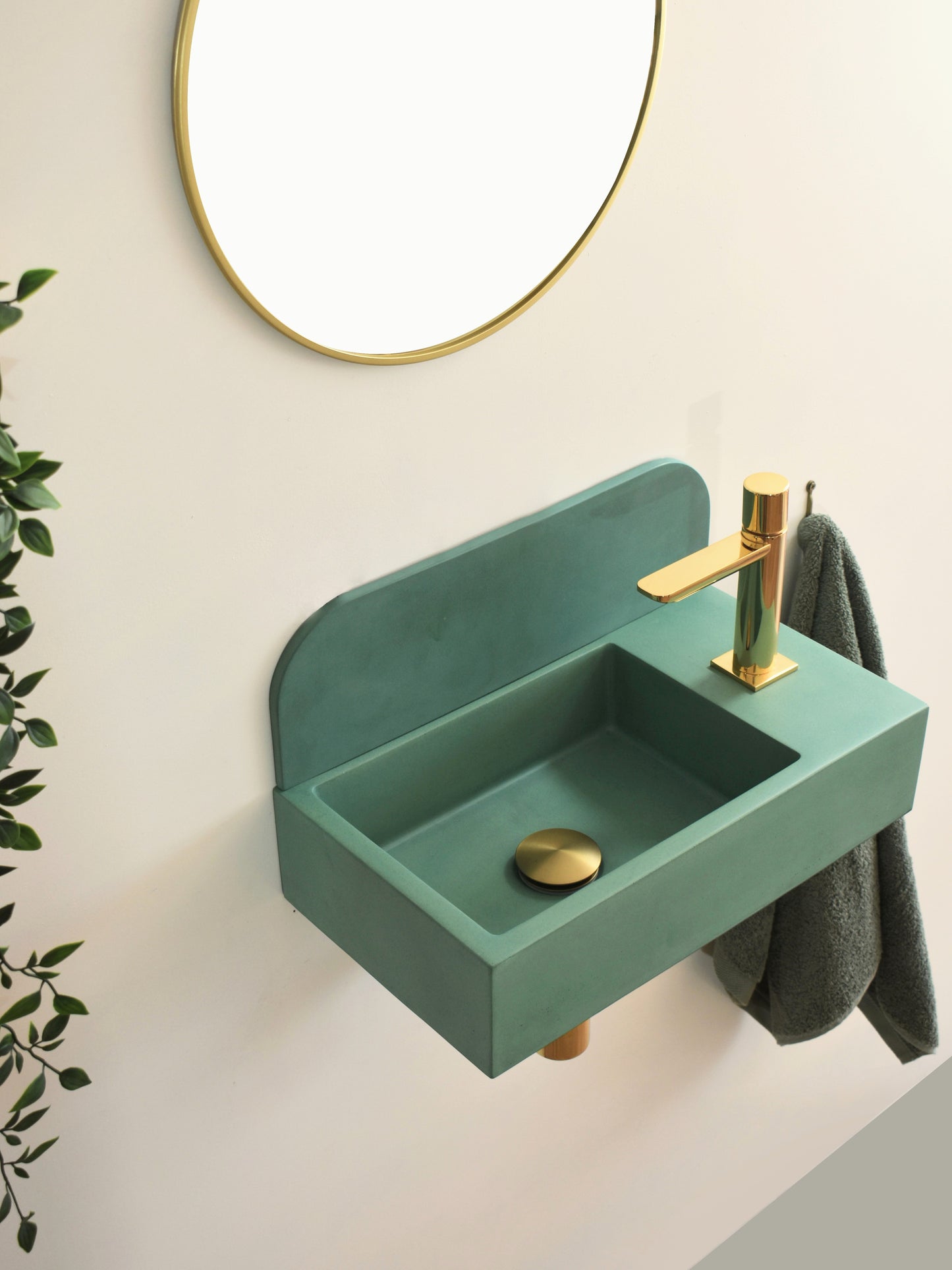 Handmade concrete wall-hung basin Aura mural — KreaConcrete