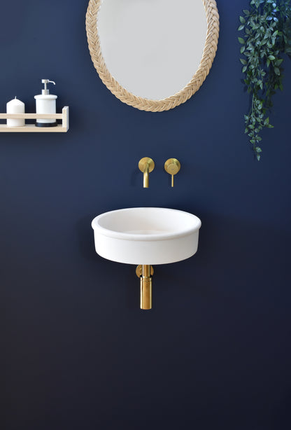 Handmade concrete wall-hung basin Duna mural — KreaConcrete